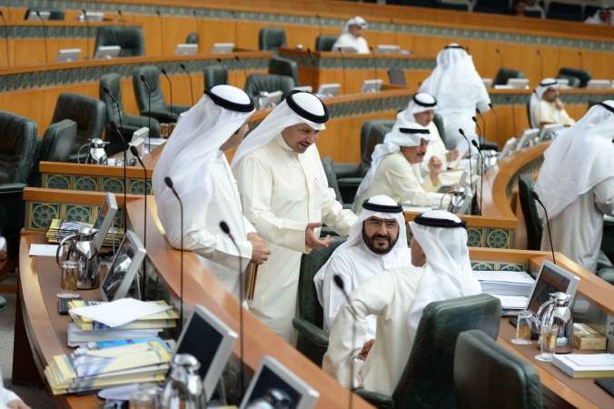 سعدون حماد وطلال الجلال مع بعض النواب