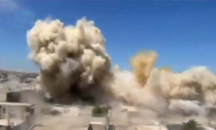فيديو مرعب لانفجار هائل لبرميل في داريا