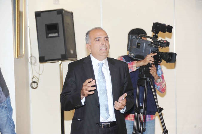 مداخلة من احد الحضور﻿