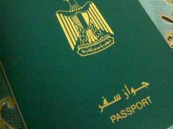 تشغيل خدمة الجوازات إلكترونياً في مطار القاهرة من يوليو