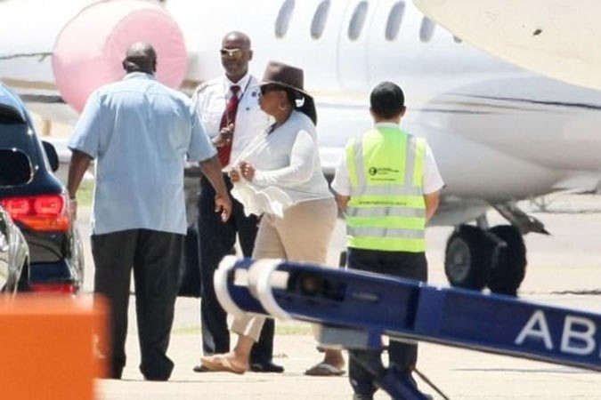 Oprah تملك طائرة خاصة