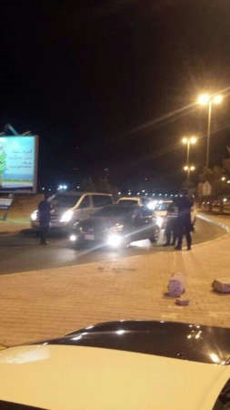 احدى نقاط التفتيش على مدخل المنطقة