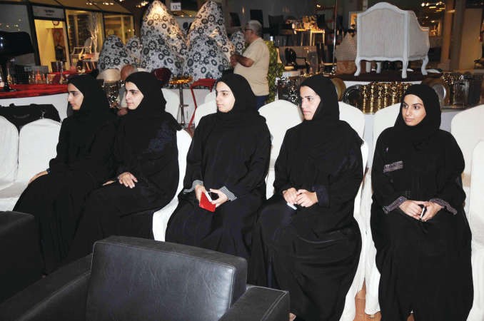 جانب من الحضور النسائي