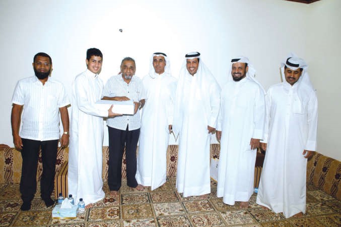 هدية تذكارية للوزير الضيف