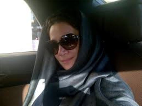 بالصور.. ديانا حداد ترتدي الحجاب