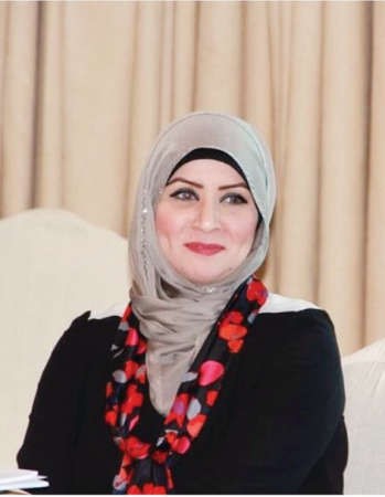 منال الفرج