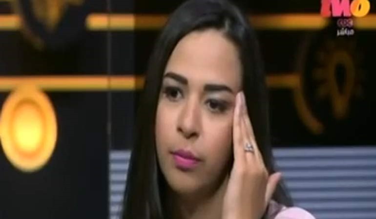 بالفيديو.. شاهد رد فعل إيمي سمير غانم على الهواء بعد علمها بوفاة حسين الإمام 