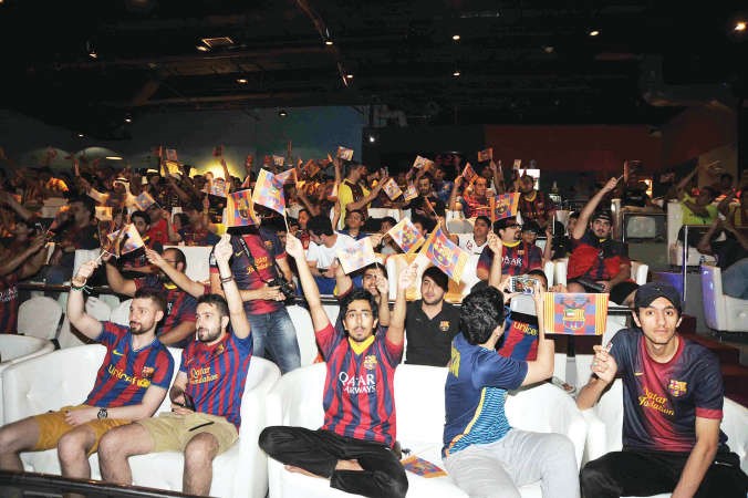 بالافراح والاتراح معاك يا بارسا