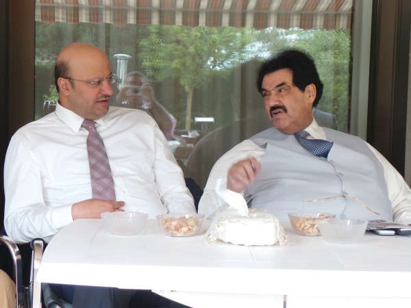 سمو الشيخ ناصر المحمد وحديث مع دعلي العبيدي﻿