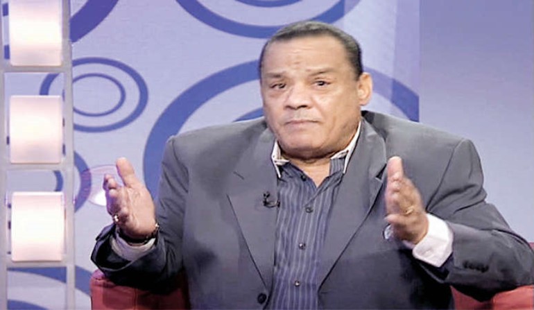 حلمي بكر﻿