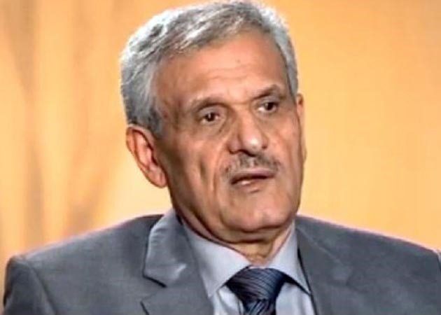 وزير الدفاع اسعد مصطفى