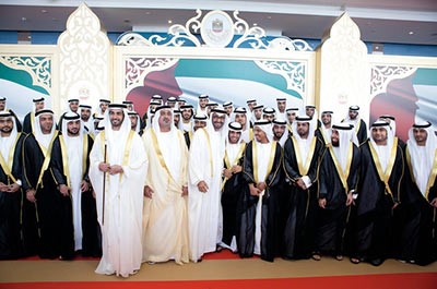 بالفيديو والصور... محمد بن راشد ومحمد بن زايد وملك البحـرين يشهدون زفاف زايد بن سلطان بن خليفة