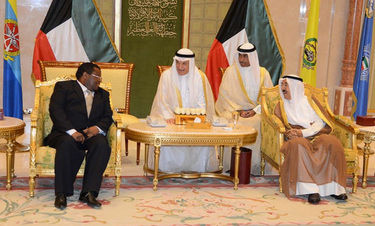صاحب السمو الامير مستقبلا سفير سوازيلاند﻿