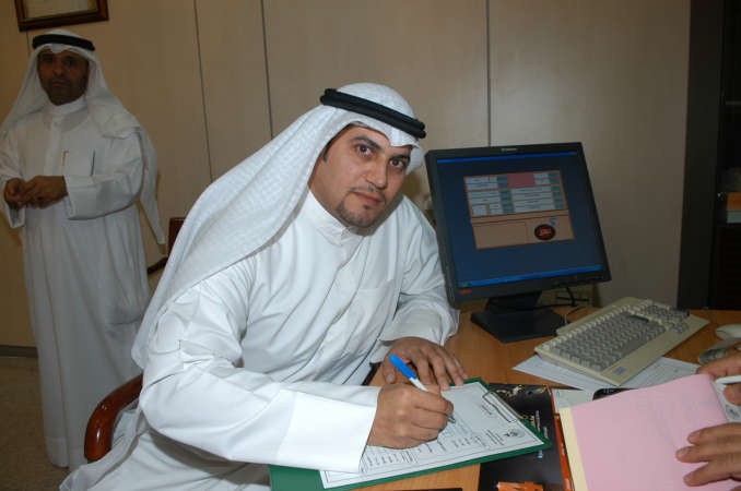 نواف العنجري
