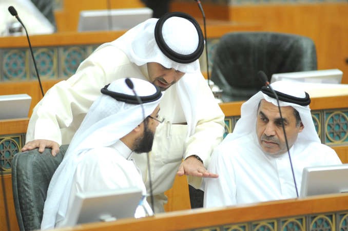 دعبدالله الطريجي وانس الصالح ودعلي العمير