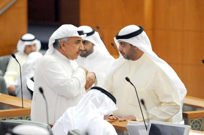 الشيخ محمد العبدالله ودعبدالحميد دشتي