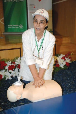 الشيخة امثال الاحمد خلال التدريب﻿