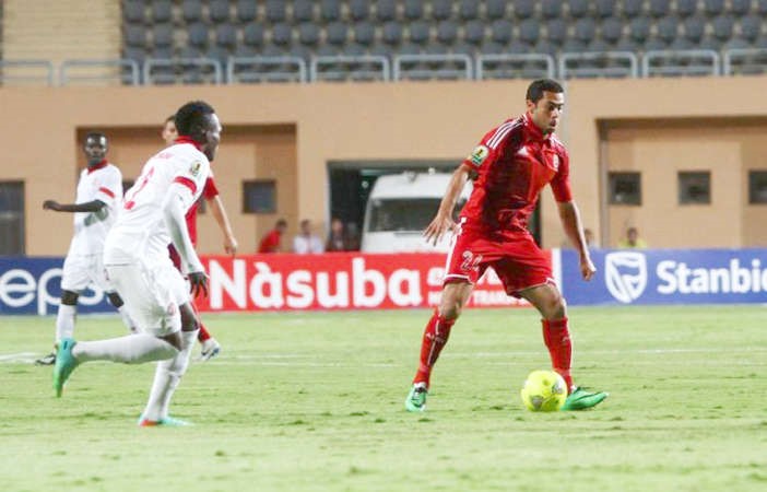 احمد فتحي يقود خط دفاع الاهلي امام النجم اليوم