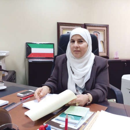 دفاطمة الملا ﻿