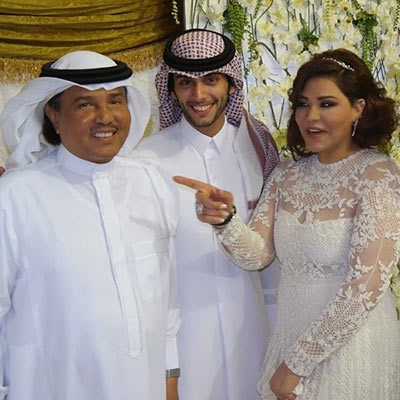 بالصور.. أحلام تكشف عن صور سيارتها الجديدة الفارهة في حفل لعائلة آل ثاني في قطر