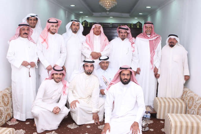 بعض ابناء الدائرة بديوان سيف العازمي