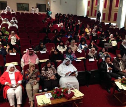 فاطمة الكندري ووليد العومي وبتول غلوم في مقدمة الحضور﻿