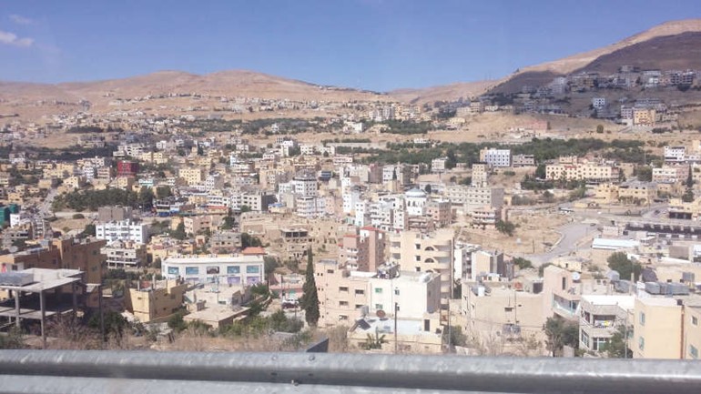 عمان
