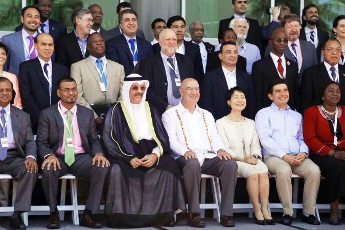 السفير سميح جوهر حيات خلال المشاركة في الاجتماع﻿