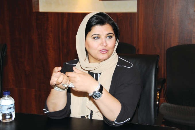 سحر الحملي لـ «الأنباء»: لو كنت مسؤولة لمنحت الشباب الفرصة لتنمية الكويت  ولأنشأت هيئة تختص بوضع السياسات الاقتصادية وأولويات المشاريع التنموية