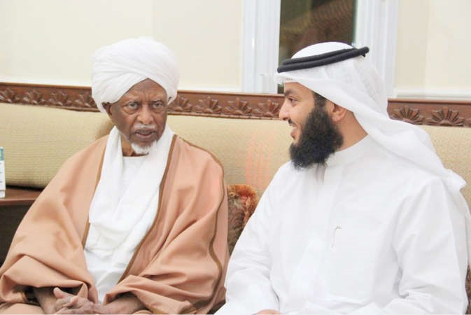 جابر الوندة وعبدالرحمن سوار الذهب خلال الحفل