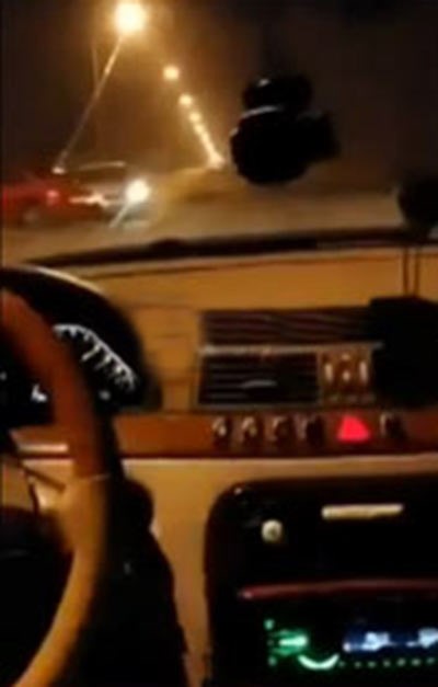 بالفيديو.. كويتي يصور حادثه المروع بنفسه على طريق ام صفق