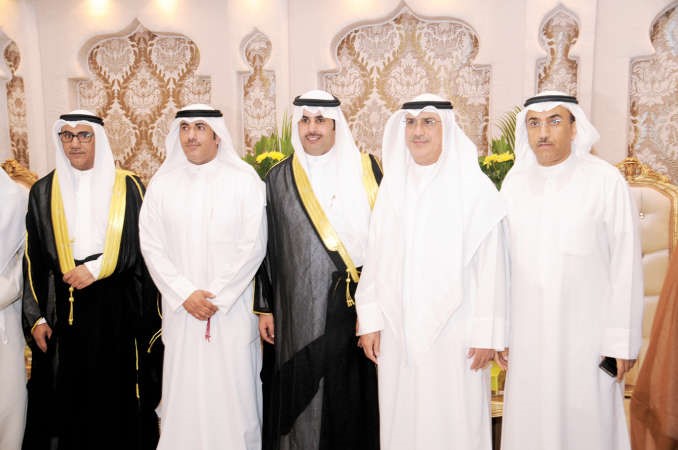 اللواء ابراهيم العيسى واللواء فرج الشمري والمقدم مبارك الهاجري يهنئون