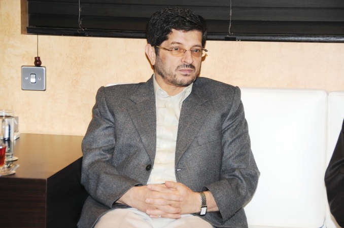 د عباس خامه يار