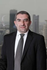 زياد القيسي﻿