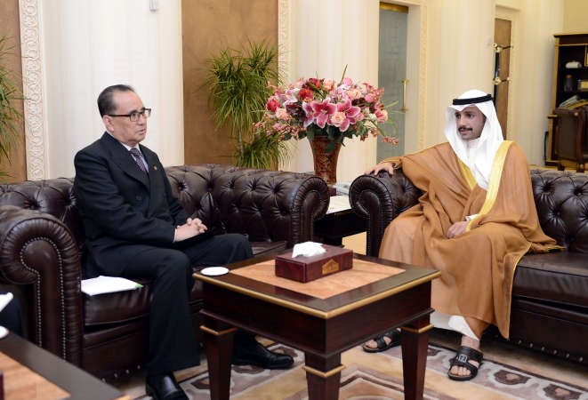 الغانم لدى لقائه وزير خارجية كوريا الشمالية