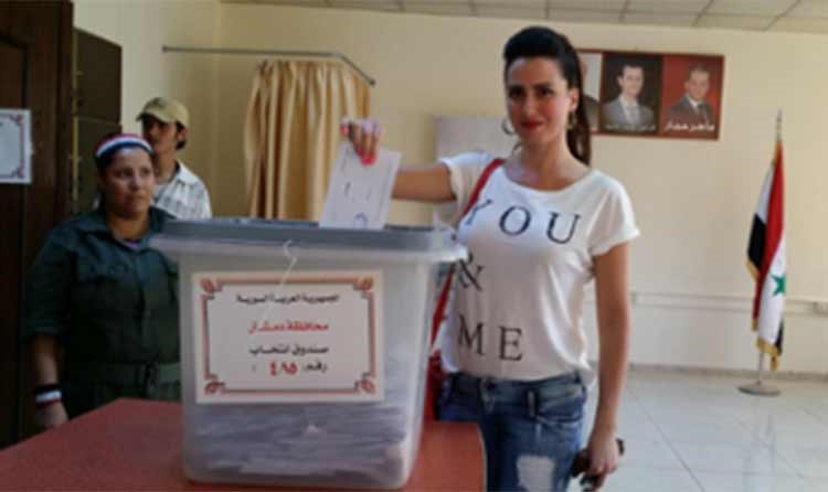 بالفيديو والصور.. جورج وسوف منتخباً الأسد: بشار يشرفنا.. وتعرف على قائمة الفنانين التي صوتت للأسد