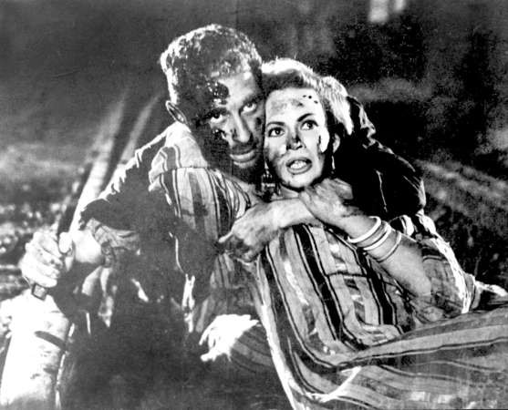 فيلم باب الحديد للمخرج المصري الراحل يوسف شاهين﻿
