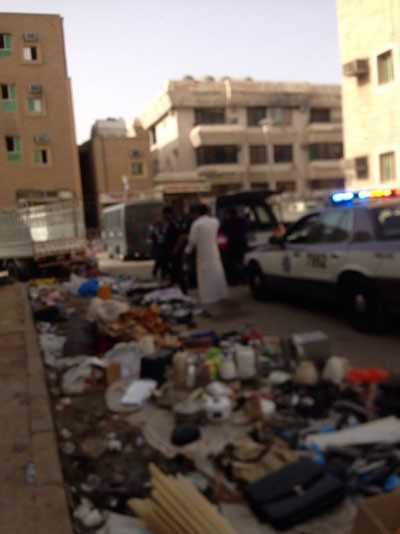 الاسواق العشوائية خلت من البائعين والمتسوقين مع بدء الحملة ﻿