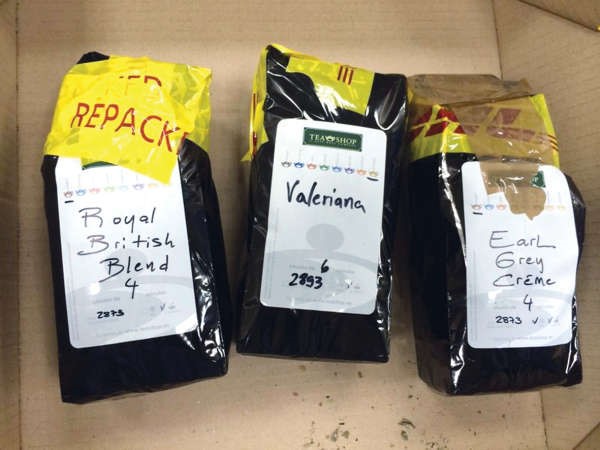 المارغوانا اخفيت في طرد بريد﻿