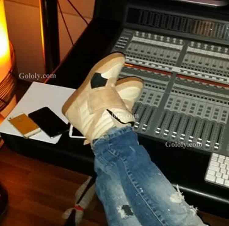 صورة: حذاء مروة نصر يعجب محبيها 