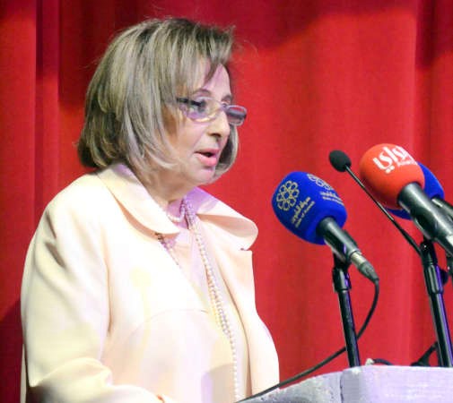مديرة المهرجان الكاتبة القديرة عواطف البدر