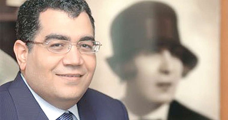عبد الله كمال﻿