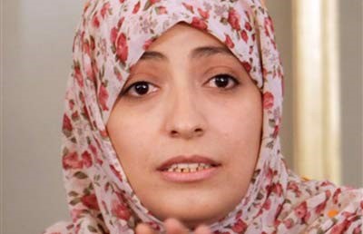 توكل كرمان لشقيقها: أنت عديم الأخلاق والقيم.. وشباب الثورة إخوانى والبلطجية إخوانك