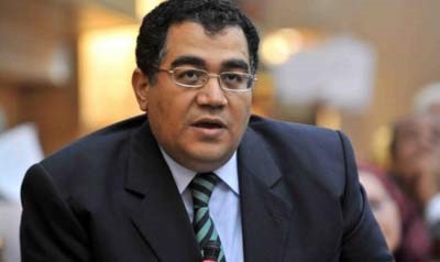 بالفيديو والصور... آخر ما كتب وتنبأ به عبدالله كمال قبل وفاته