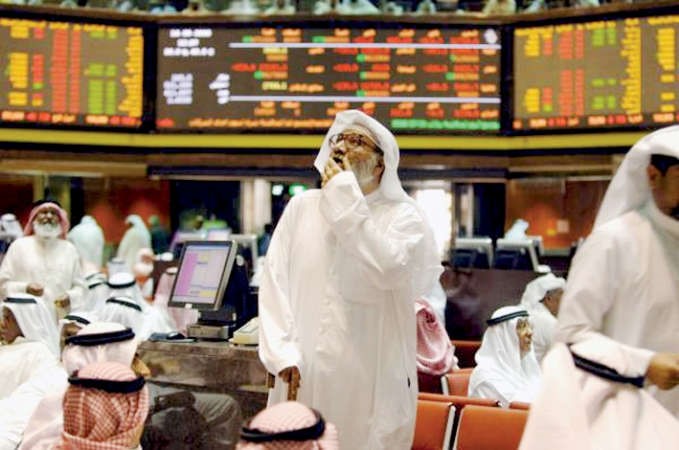 متداول اصابته الدهشة من اللون الاحمر الذي سيطر على شاشات التداول امس مع الانخفاض الكبير جراء عمليات البيع﻿