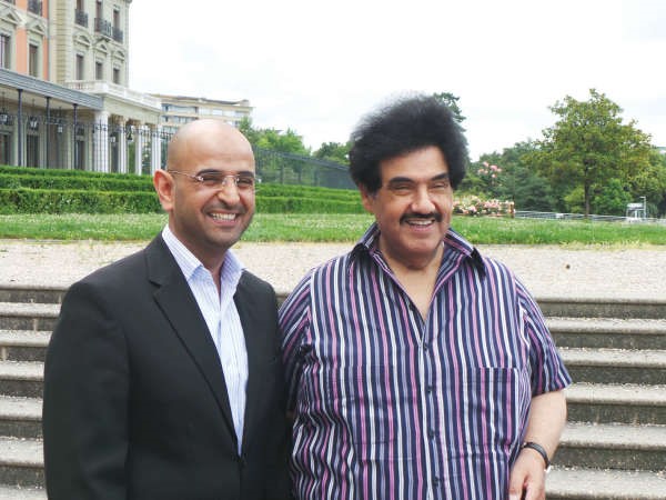 سمو الشيخ ناصر المحمد ودنايف الحجرف