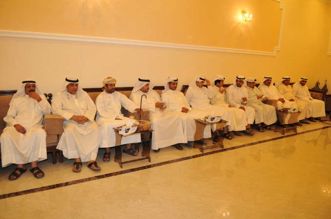 جانب من الحضور في ديوان العتيبي
