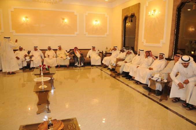 ناخبو الدائرة خلال استقبال العتيبي