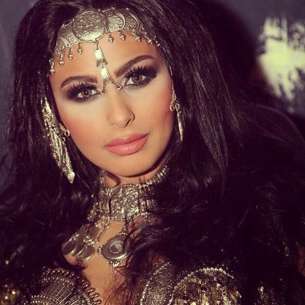 بالفيديو والصور .. ميس حمدان تتحدث اللهجة الكويتية وتقلد شيريهان 