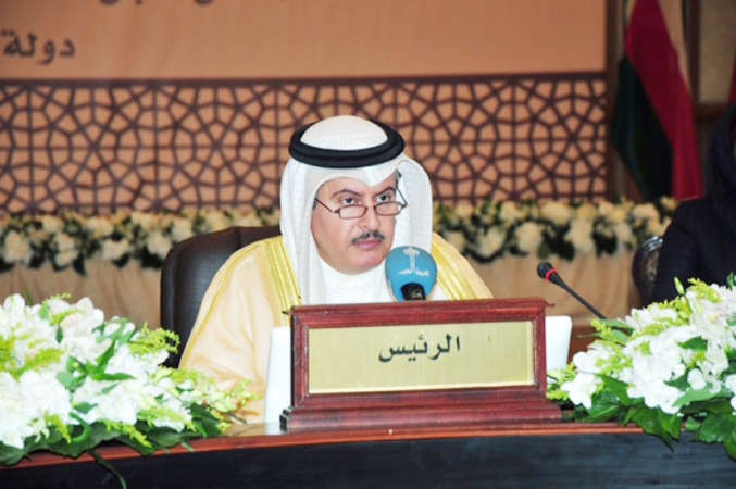 عبدالمحسن المطيري مترئساالاجتماع ﻿